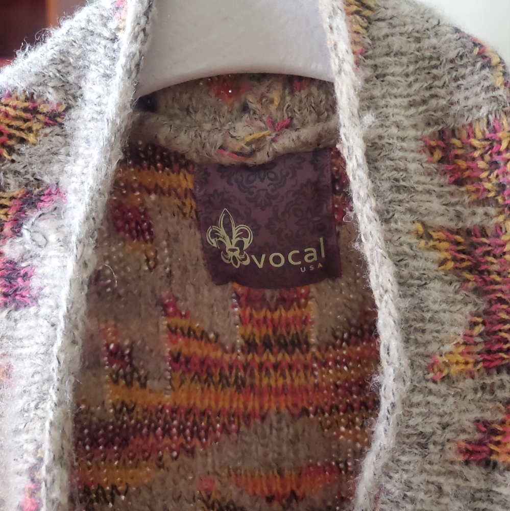 Patterned Sweater - Picture 2 of 3